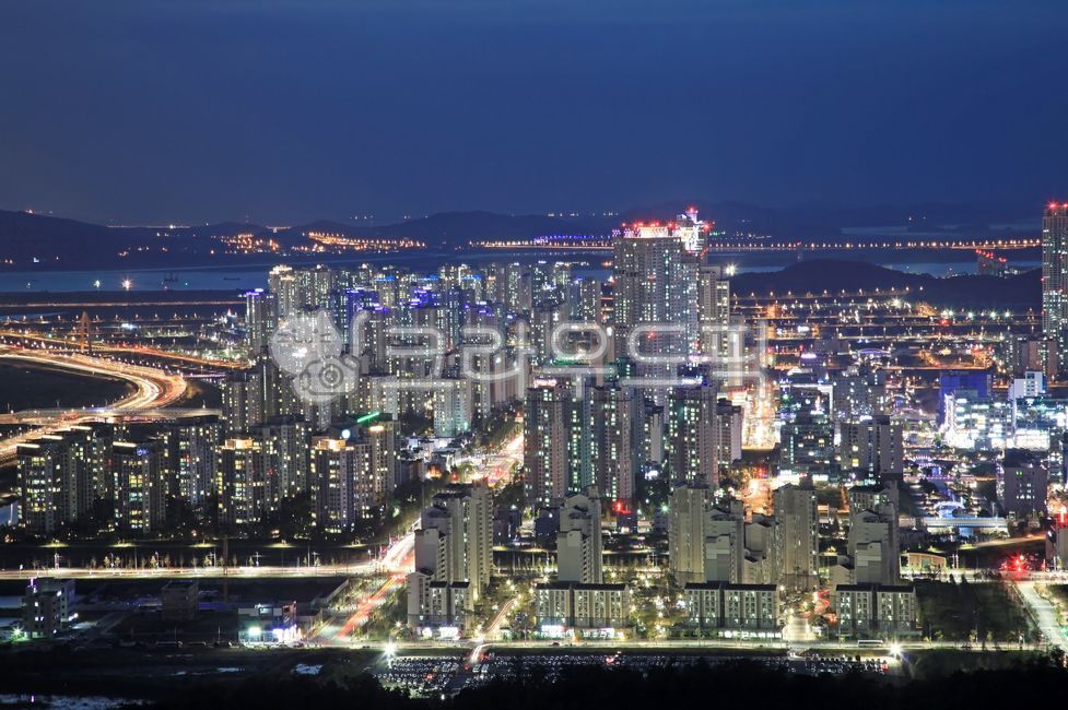 night view,city,Cheongna International City,skyline,top angle,house,building,Western,sight,cityscape,fire,high rise building,high view,sky,top view,Incheon,real estate,downtown,korea,new city,ocean,canal way,international city,highrise apartment,Cheongna,