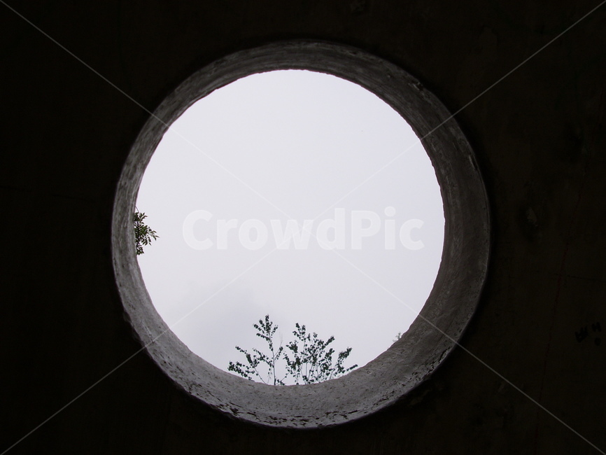 창문,window,동그라미,하늘,써클