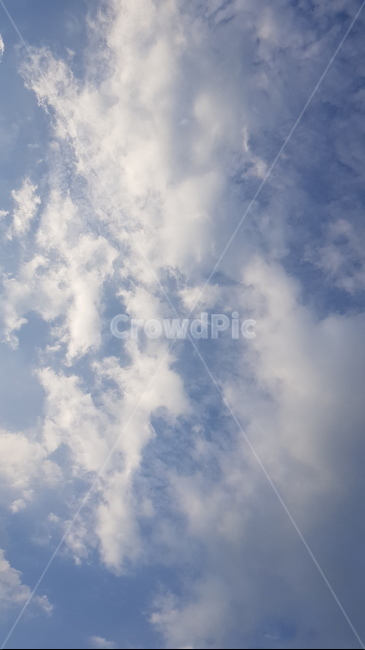 하늘,파란하늘,구름,뭉게구름,하얀구름,파란,하얀,흰색,cloud,sky,bluesky,맑은하늘