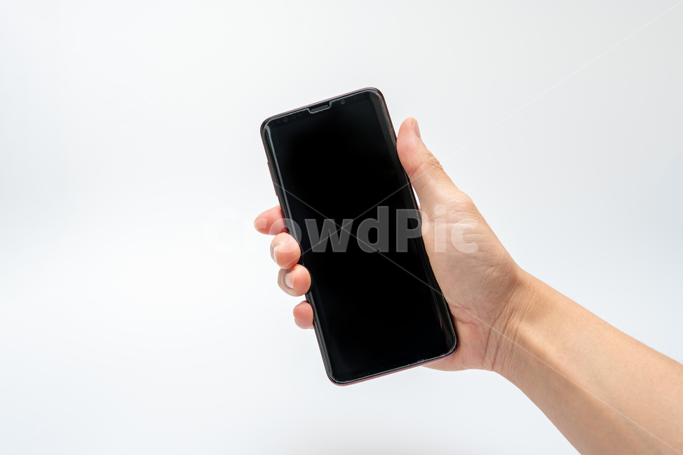 human,인간,person,사람,electronics,전자제품,phone,전화,mobilephone,cellphone,휴대전화,스마트폰,휴대폰,핸드폰,모바일,배터리,밧데리,외장,보조,충전,공급,에너지,전기,기다림,구속,속박,고정,대기,탈출,케이블,선,오브젝트,손,통신,보조기기,전자기기,디지털,스크린,정보통신기술,전자기기,전자제품,it,information,technology,electronic equipment
