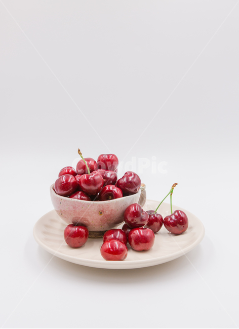 체리,과일,베리,열매,cherry,빨강색,red,디저트,음식,cook,foodreserves,fruit,컨셉,연출,누끼,음식,식재료,요리,food,cook,meal,dishes,food reserves,과일,열매,fruit