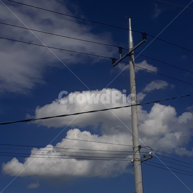 하늘,구름,전봇대,낮하늘,맑은날씨,자연,풍경,nature,landscape,power lines,전력선,cable,케이블,electric transmission tower,송전탑,utility pole,전신주