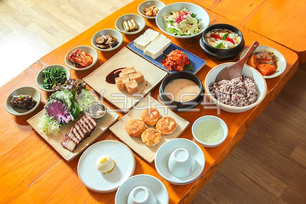 lunch,salad,Ssam vegetables,Tofu Kimchi,fried food,Busy,Smoked Pork Belly,smoked meat,Mochiri,wellbeing,healthy food,Traditional food,stewed fish,nutritious food,delicacy,tofu set meal,Bean curd,salted shrimp,Tofu set menu,Tofu dish,Miso soup,Soybean past