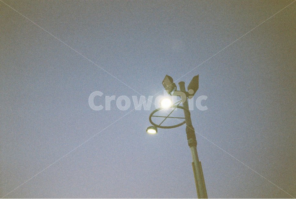 필름,필름카메라,감성사진,필름사진,야경,빛,가로등,야경,밤,풍경,nightscape,night,landscape,lamp post,램프 포스트