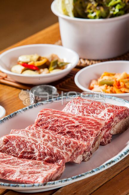 Grilled ribs,beef ribs,Korean beef raw ribs,Grilled beef ribs,Raw beef ribs,beef,rib,cow,Korean beef,Sosaeng Ribs,raw ribs,food,meal,beef rib meat,Korean beef ribs,cooking