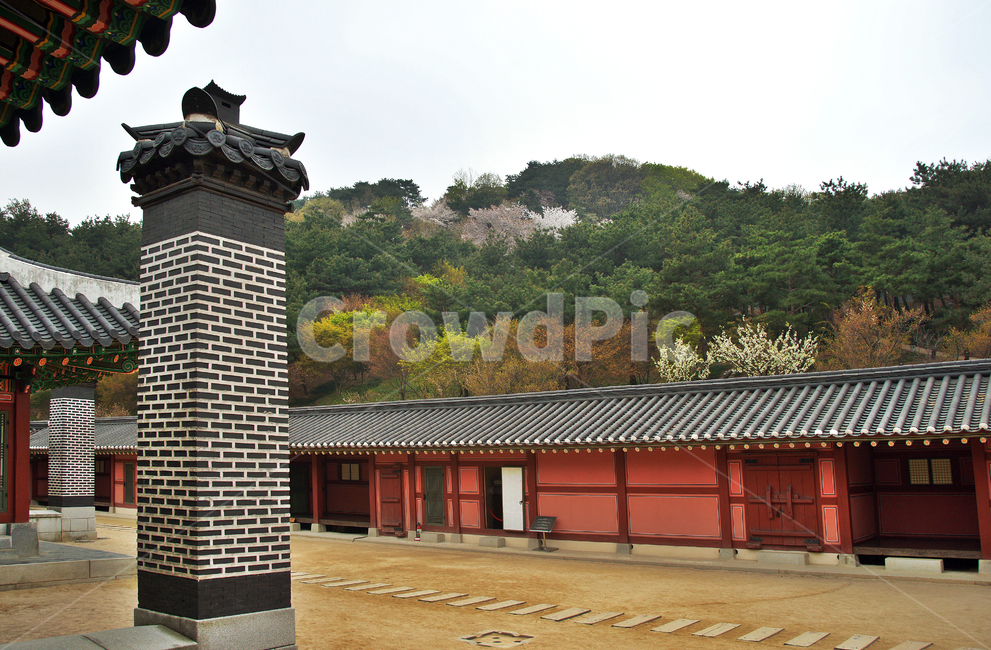 화성행궁,행궁,수원,정조,내당,굴뚝,팔달산,한국전통,한국문화,korean traditional,korean culture,랜드마크,landmark,tourist attraction,한국랜드마크,한국관광지,한국명소,korea landmark,korea tourist attraction