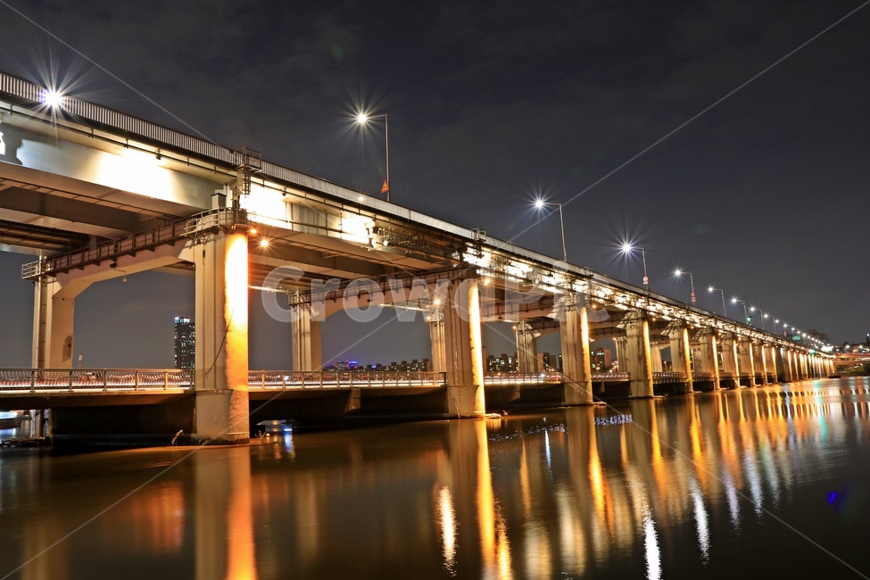 seoul,Han River Bridge,Seoul night view,Han River