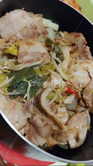 자취요리,혼술혼밥,삼겹살,수육,간편수육,수육한상,돼지고기요리,보쌈
