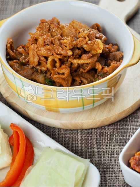 돼지불고기,불고기,제육볶음,한국음식,음식,한식,고기,요리,돼지고기요리,매운음식,고추장불고기,돼지고기볶음,야채,반찬,porkbulgogi,bulgogi,beefstirfry,koreanfood,food,meat,cooking,porkdishes,spicyfood,gochujangbulgogi,roastpork,vegetable,sidedish,음식,식재료,요리,food,cook,meal,dishes,food reserves