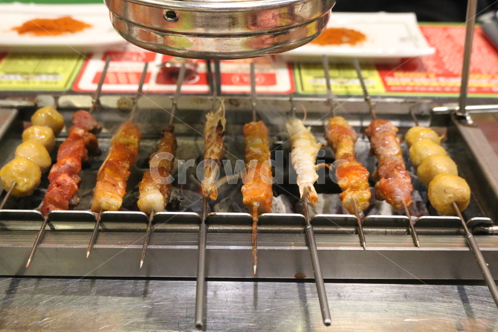 양꼬치,칭따오,맥주,꼬치,꼬치요리,꼬치구이,중국음식,야식,저녁,회식,외식,술안주