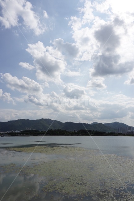 하늘,구름,구름많음,맑은날씨,자연,자연친화적,sky,파란색