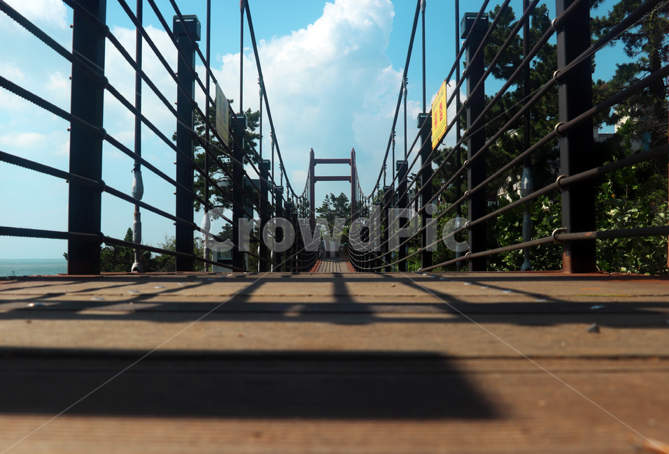 다리,구조물,자연,하늘,등산,낮,풍경,bridge,햇살,햇빛,그림자