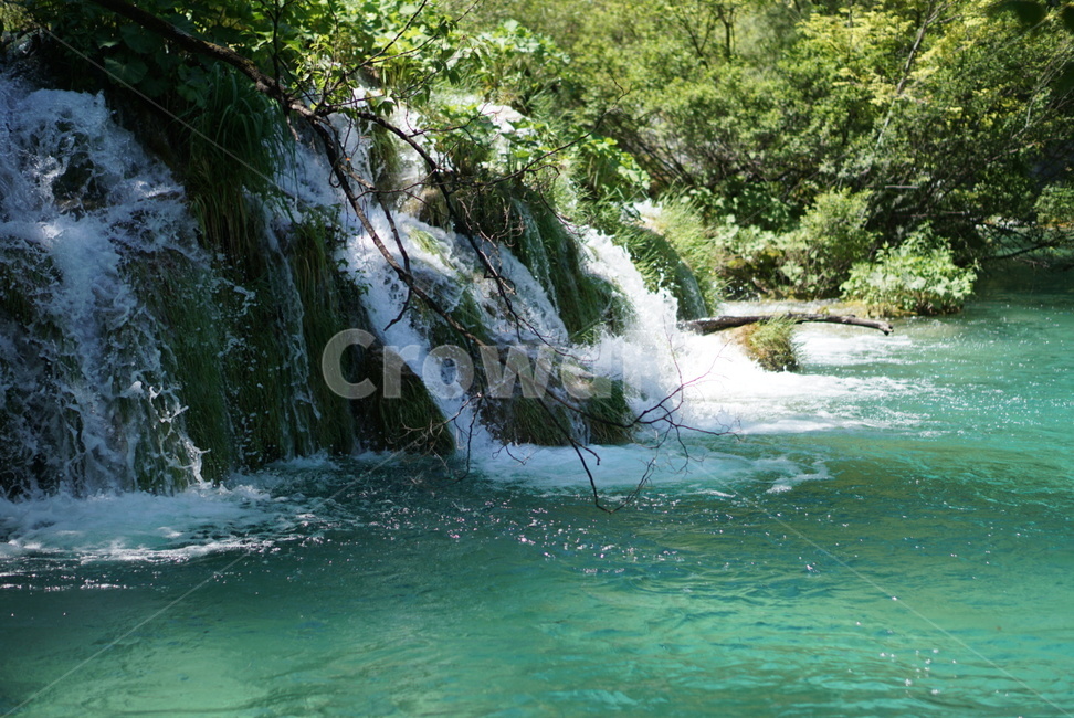 플리트비체,water,river,outdoors,물,강,자연,폭포,waterfall,호수,rake,크로아티아,croatia,plitvice,nationalpark,세계자연풍경,해외자연풍경,외국자연풍경,world nature landscape,nature,옥외