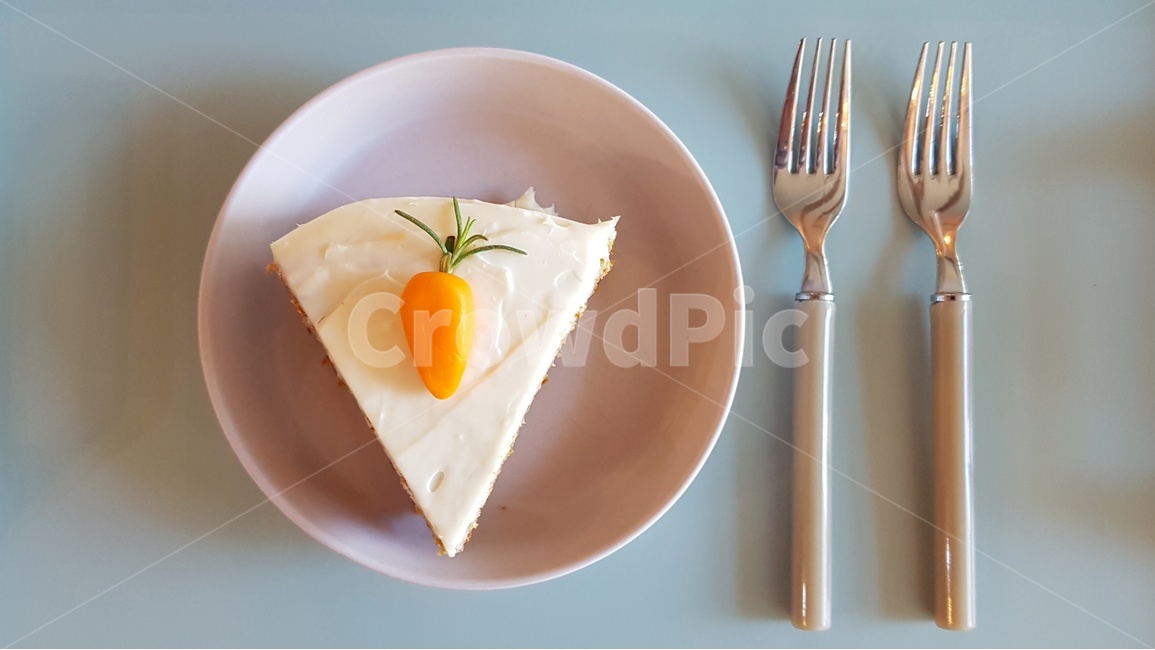 케이크,케익,케잌,cake,당근,당근케이크,당근케익,포크,플레이팅,음식,외국음식,감성,감성사진,감정사진,빵,밀가루,장식,데코레이션,decoration,케익데코레이션,맛있다,베이커리,bakery,생크림,크림,케익크림,크림케익,생크림케익,cook,food,cream,plating,decorations,baking,homemade,crepe,coffee,americano,홈메이드,간식,과일,제철과일,요리,커피,아메리카노,식탁,식재료,meal,dishes,bread,열매,fruit,디저트,후식,dessert,snack,카페,cafe,김쿵짝,음식,식재료,요리,food,cook,meal,dishes,food reserves,빵,bread,디저트,간식,후식,dessert,snack