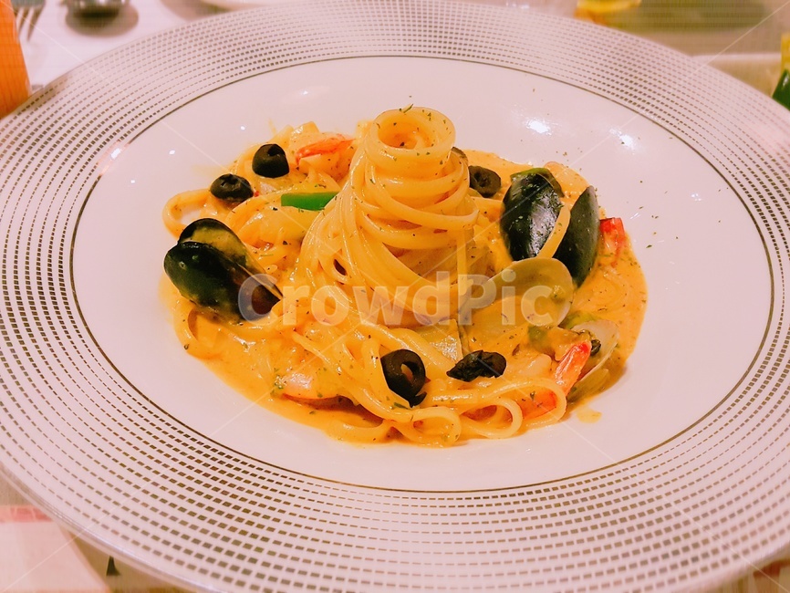 spaghetti,스파게티,pasta,파스타,음식,food,레스토랑,음식점,음식,식재료,요리,food,cook,meal,dishes,food reserves,면류,면요리,noodles,양식,서양음식,서양요리,western food,western dishes,western meal,western cook