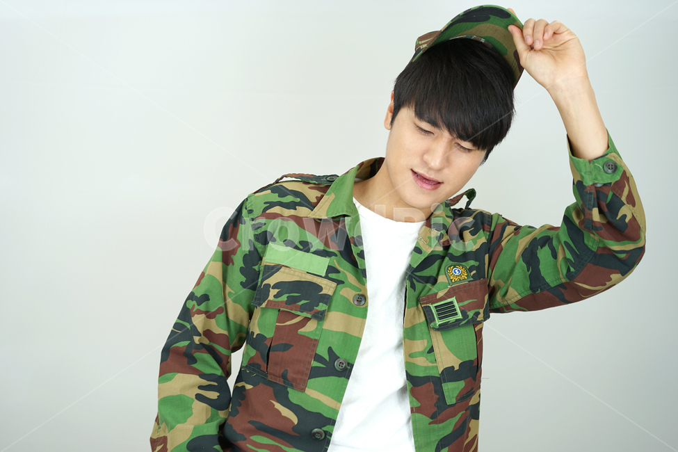 army,Sgt,korea,soldier,military uniform,Reserve Forces,military,man,male