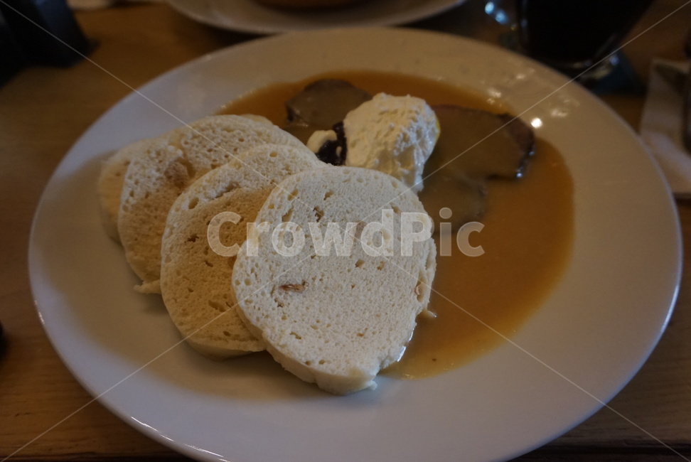체코,체코음식,프라하,prague,스비치코바,빵,전통음식,유럽음식,음식,식재료,요리,food,cook,meal,dishes,food reserves