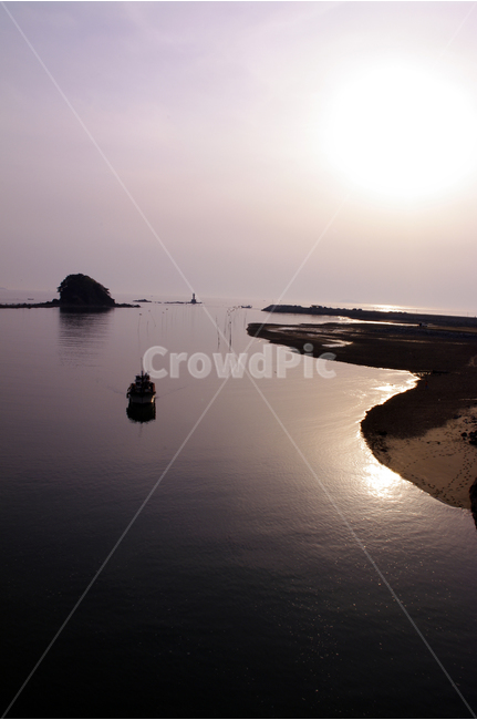 꽂지해변,바다,석양,빛,일몰,풍경,관광지,landscape,배,어선,어부,자연,풍경,nature,landscape,한국자연풍경,한국자연경관,korea nature landscape,outdoors,옥외,land,땅,water,물