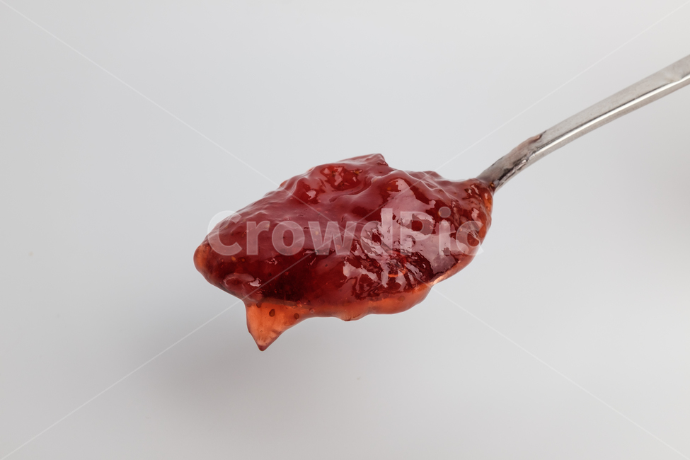 딸기,잼,딸기잼,설탕,조림,음식,소스,재료,식재료,음식재료,식품,후식,과일,달콤한,스프레드,클로즈업,수저,용기,유리,생딸기,맛있는,끈적한,음식,식재료,요리,food,cook,meal,dishes,food reserves
