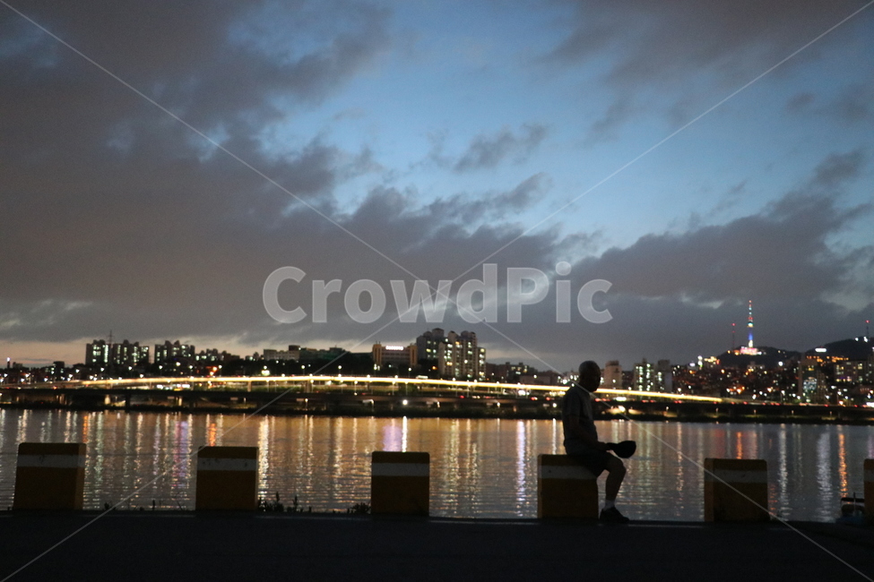 한강,석양,구름,hanliver,sunset,cloud,야경,밤,풍경,nightscape,night,landscape,도시,city,한국도시풍경,한국도시경관,korea cityscape,water,물