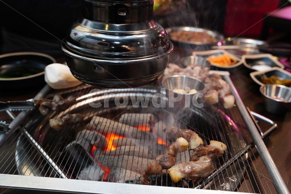 고기,식사,돼지,음식,푸드,안주,먹거리,안줏거리,불판,한식,육식,육류,먹방,음식,식재료,요리,food,cook,meal,dishes,food reserves,육류,고기,meat