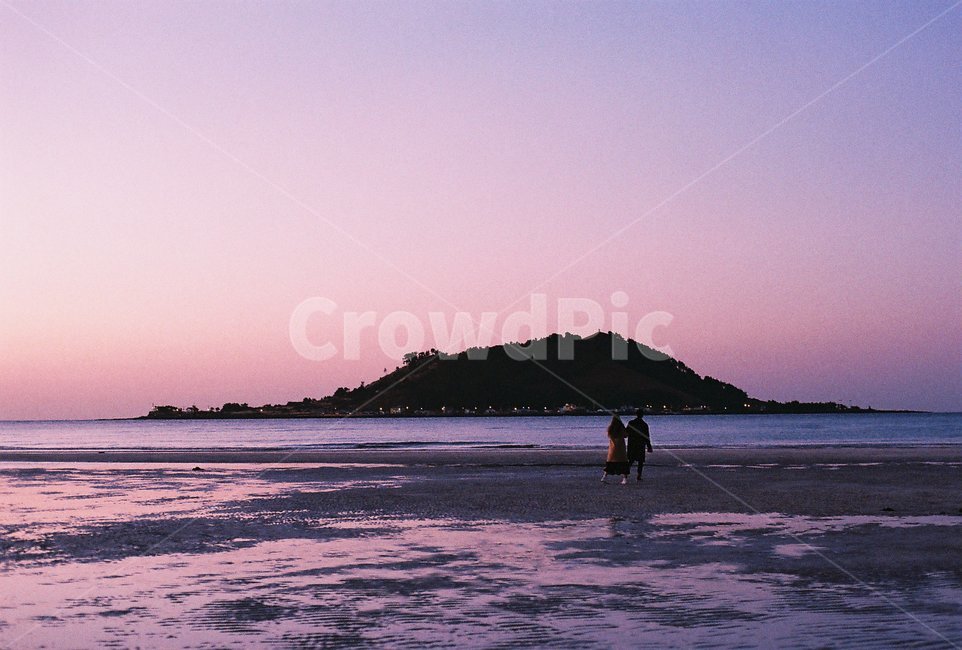 nature,자연,shoreline,해안선,커플,couple,필름사진,감성사진,겨울,계절,winter,season,감성,sensible,feeling