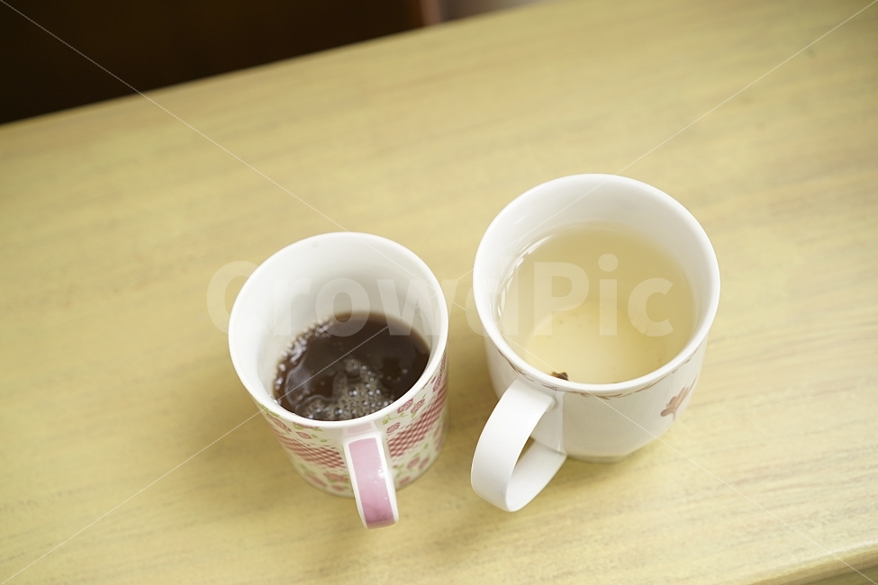일상,사진,물,water,tea,휴식,쉼,갈증,마실거리,음료,돼지감자차,차,즙,힐링,음료수,drink,beverage