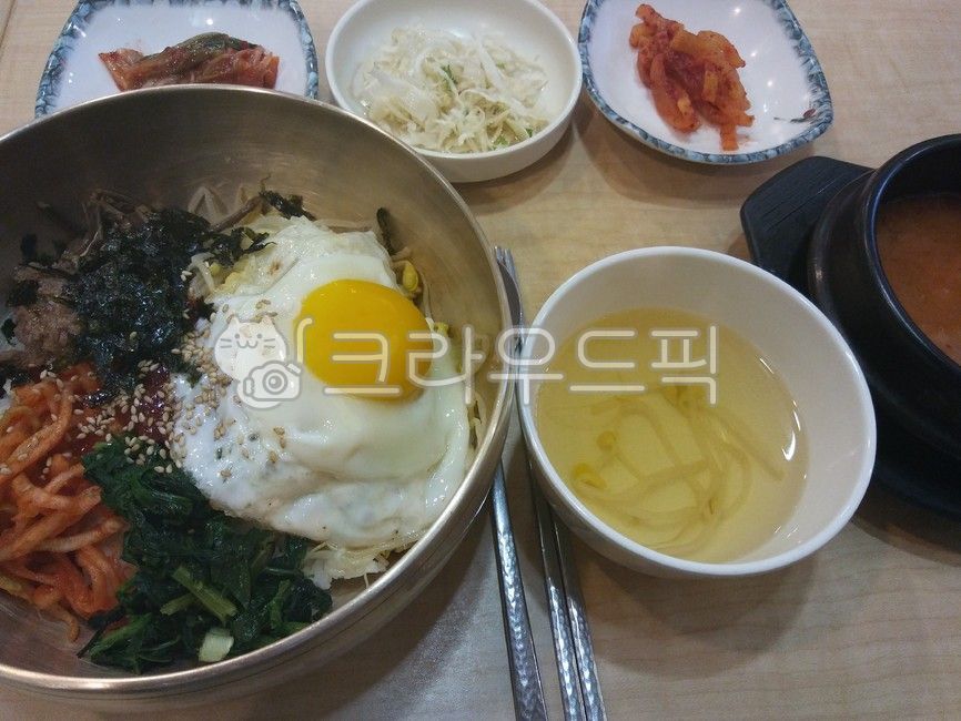 lunch,egg,bibimbap,Bean sprout soup,soy bean paste soup,food,Bibimbap Set,lunch menu