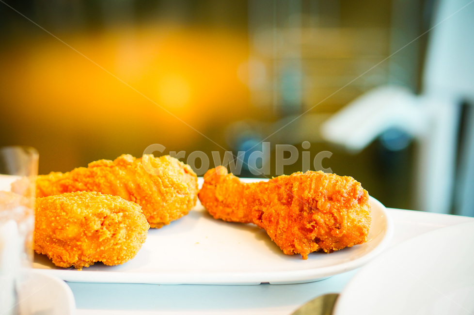 치킨,닭다리,후라이드,야식,튀김,chicken,chickenleg,friedchicken,latenightsnack,fry,음식,식재료,요리,food,cook,meal,dishes,food reserves
