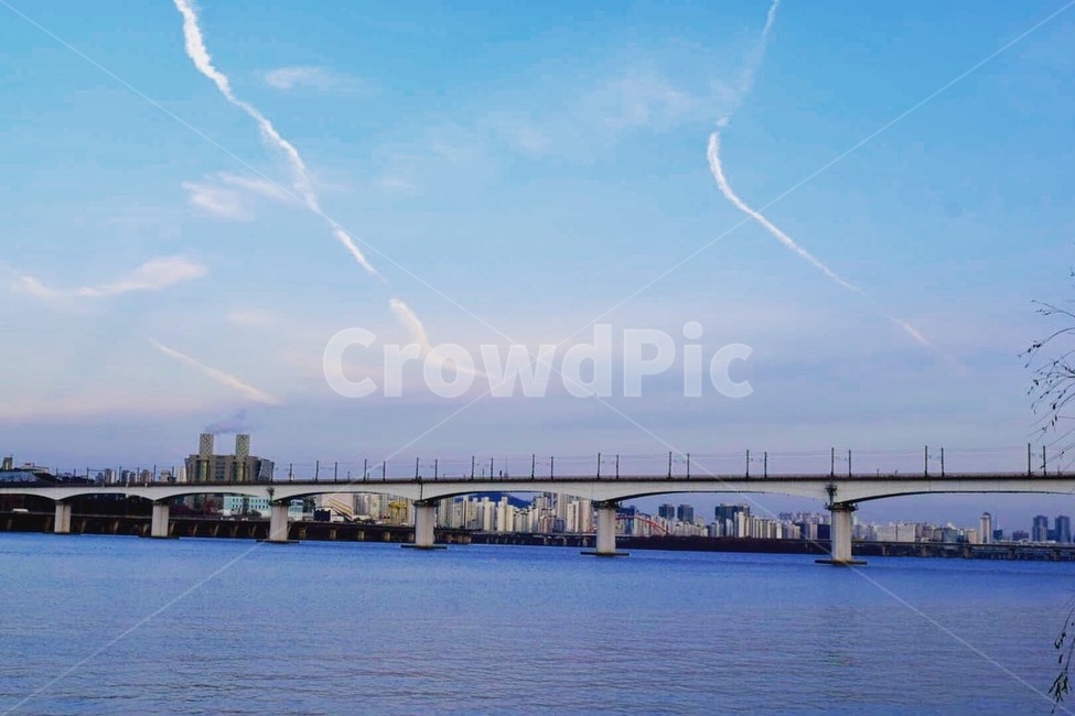 워터프론트,waterfront,물,water,하늘,다리