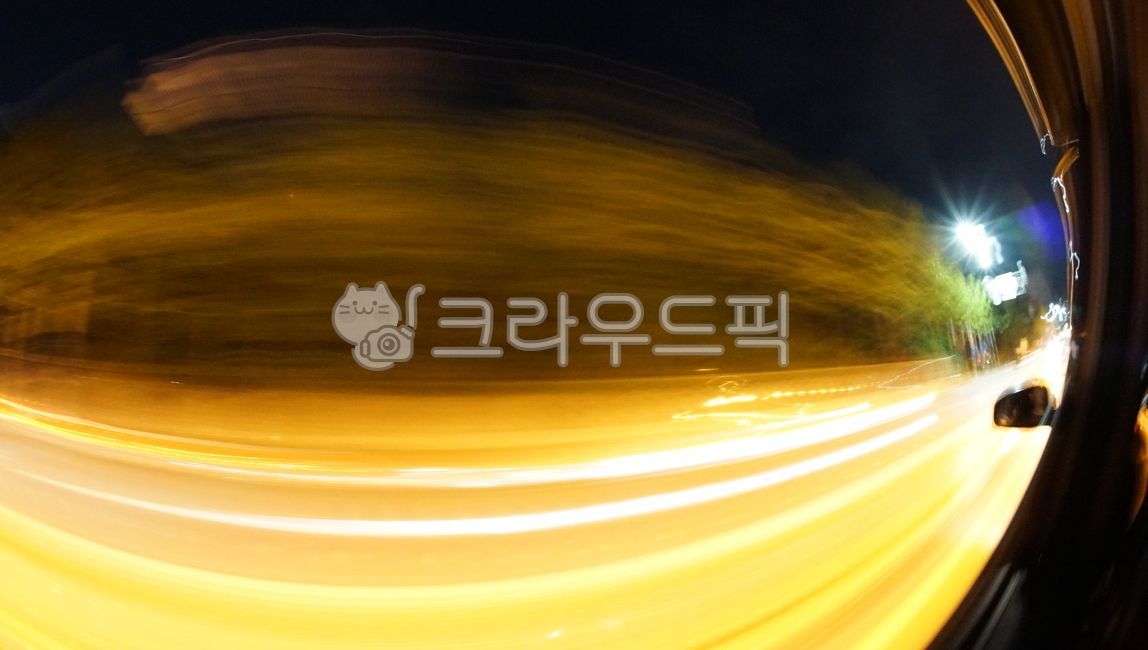 잔상,환영,스피드,속도감,speed,빠름,빛,셔터,light,플레어,flare