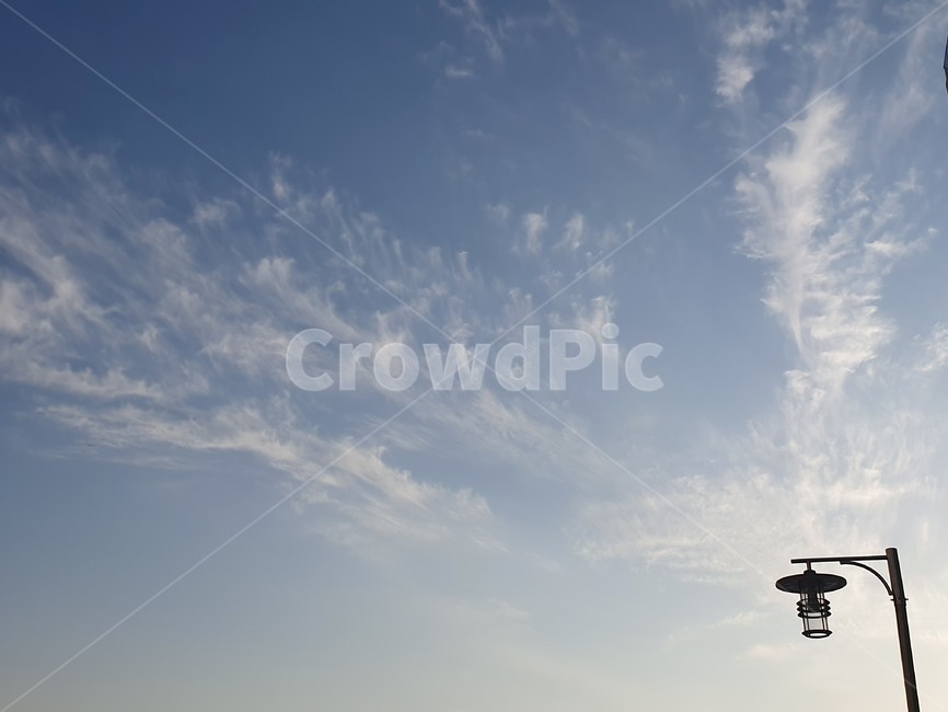 하늘,가로등,구름,sky,cloud,light,sunset,blue,white