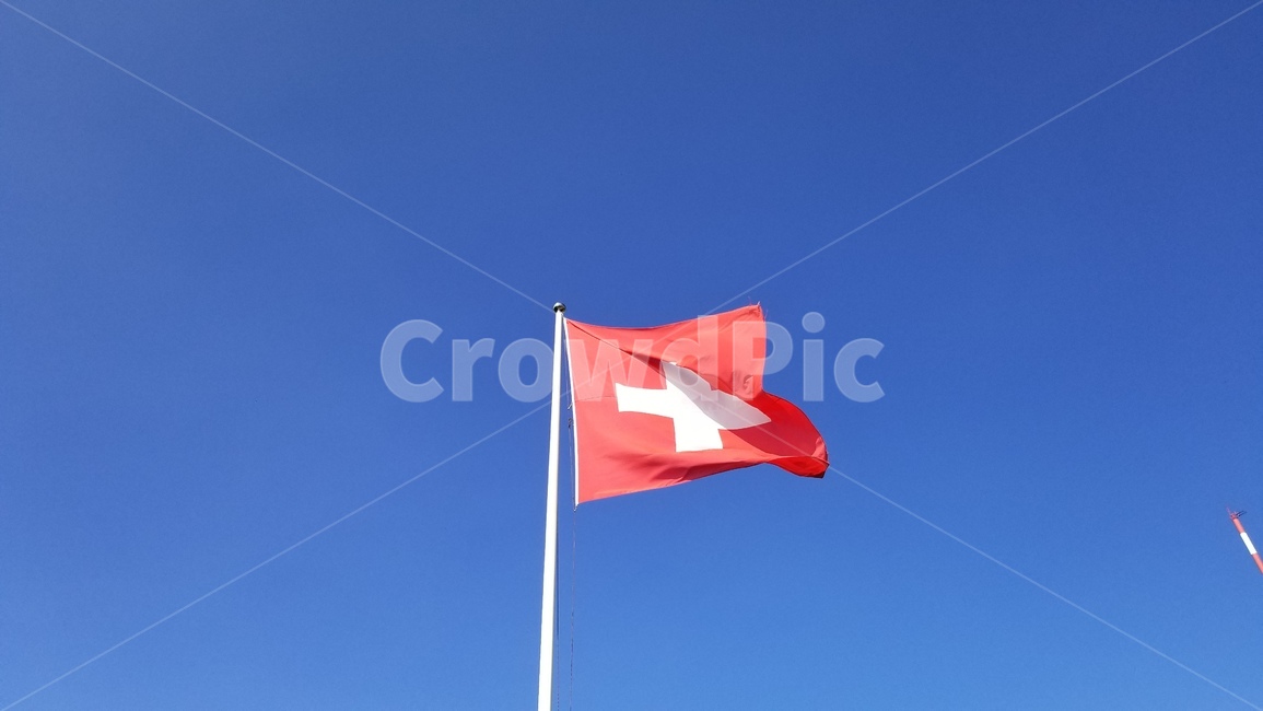 스위스,switzerland,flag,국기,깃발,하늘,휘날리는