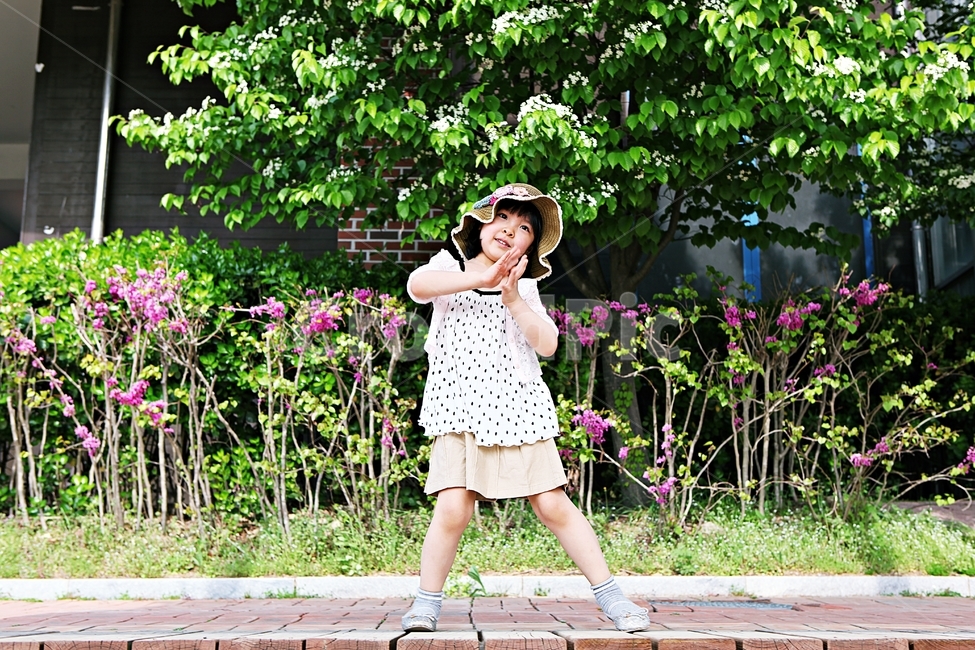 여자아이,아이,어린이,사람,배경,자연,풍경