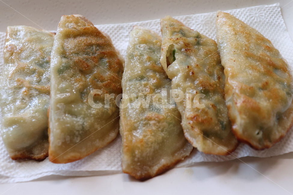 만두,분식,군만두,dumpling,frieddumplings,gunmandu,음식,식재료,요리,food,cook,meal,dishes,food reserves