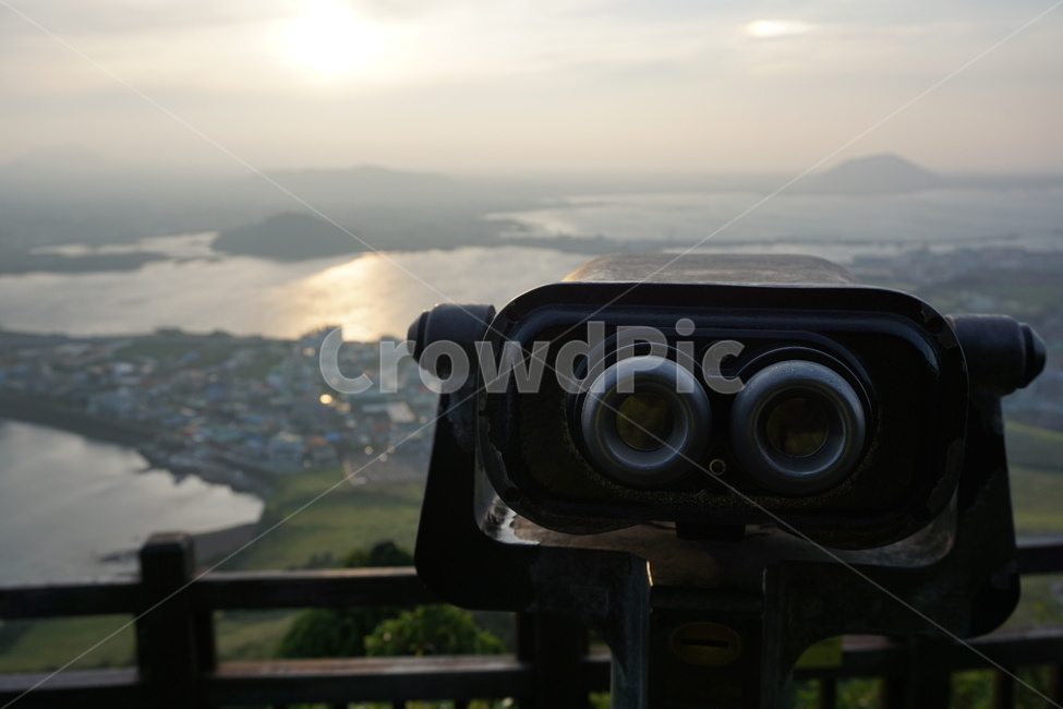 성산일출봉,일출봉,망원경,쌍안경,노을,전망,경치,제주도,제주,전망대,일몰,성산읍