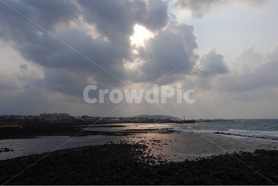 바다,하늘,푸른하늘,노을,빛,ocean,sea,자연,풍경,nature,landscape,한국자연풍경,한국자연경관,korea nature landscape,해변,바다,beach,sea,제주도,jeju,jeju island,weather,날씨,outdoors,옥외,sky,cumulus,적운,cloud,구름