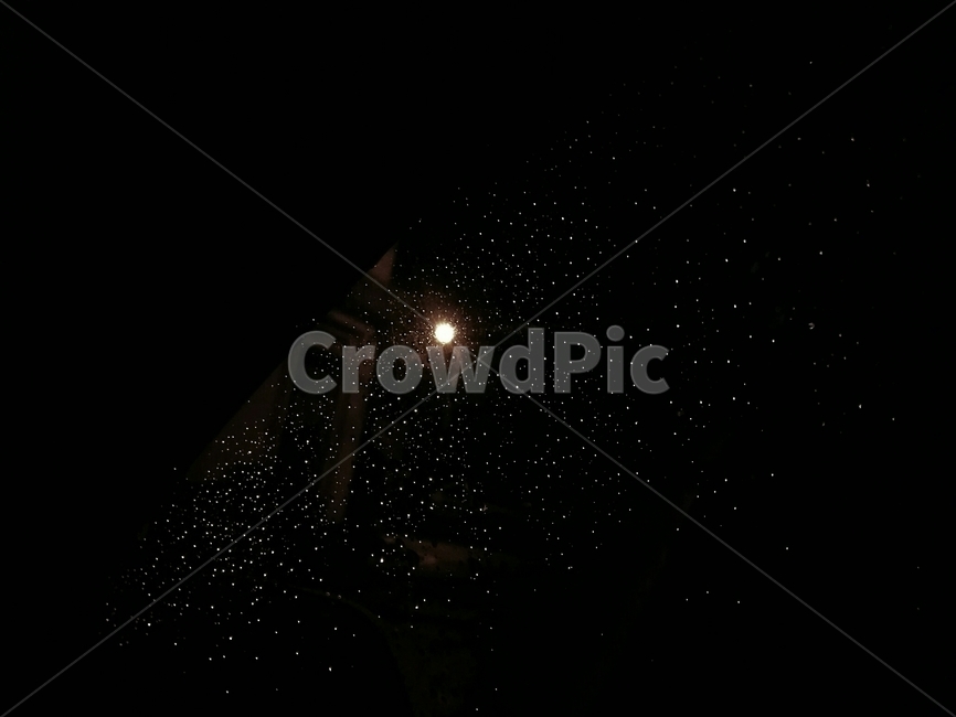달,밤,빛,비,빗물,물방울,반짝이는,반짝,빛나는,감성,야경,밤,풍경,nightscape,night,landscape,light,flare,플레어,lighting,조명