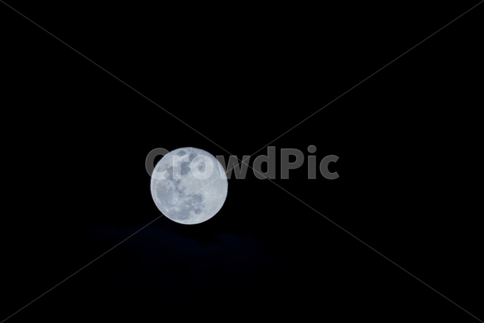 보름달,만월,달,moon,fullmoon,밤하늘,하늘,야경,밤,풍경,nightscape,night,landscape