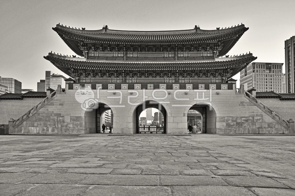 Hongyemun,Gyeongbokgung,court palace,Front Door,Jeonggung,Gwanghwamun,Grayscale,south gate