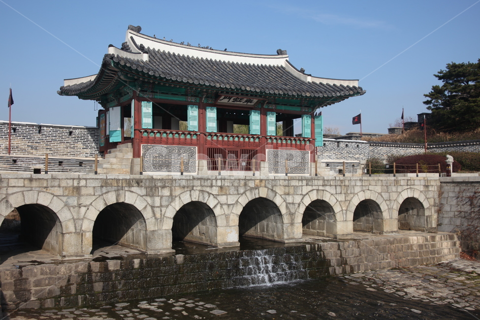 화성,수원화성,화성풍경,화홍문,수원풍경,한국전통,한국문화,korean traditional,korean culture,건축물,건물외관,exterior,building,structure,architecture,construction