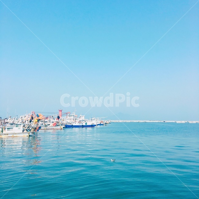 바다,대천,색감,파란색,하늘색,자연,풍경,nature,landscape,vehicle,차량,transportation,교통,watercraft,선박