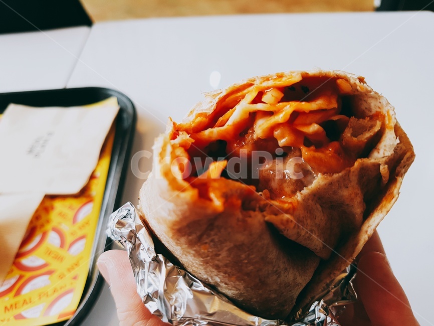 브리또,토마토소스,케밥,밀병,음식,음식,식재료,요리,food,cook,meal,dishes,food reserves