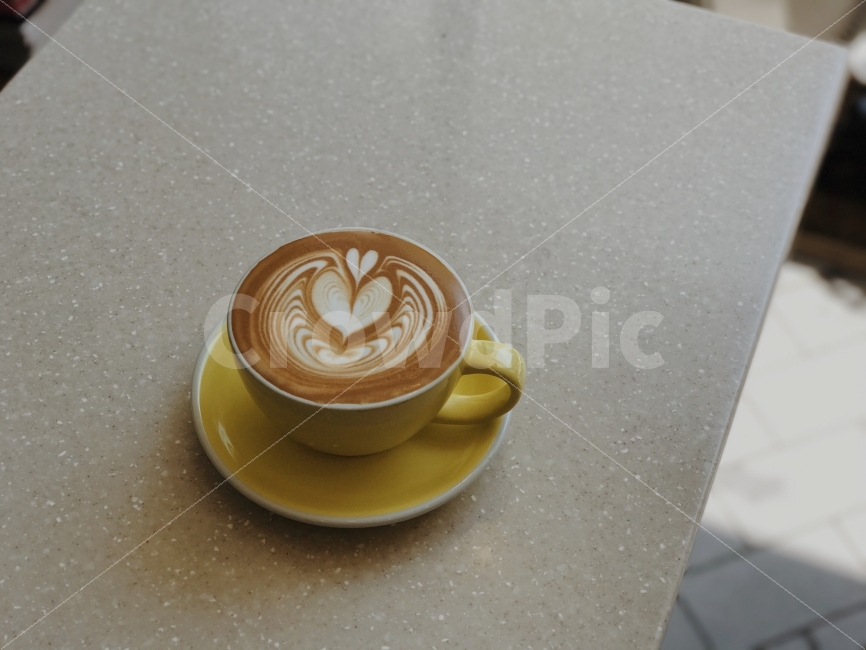날씨맑음,햇살가득,여유로운,커피한잔,라떼사랑,커피,카페,coffee,cafe,감성,sensible,feeling
