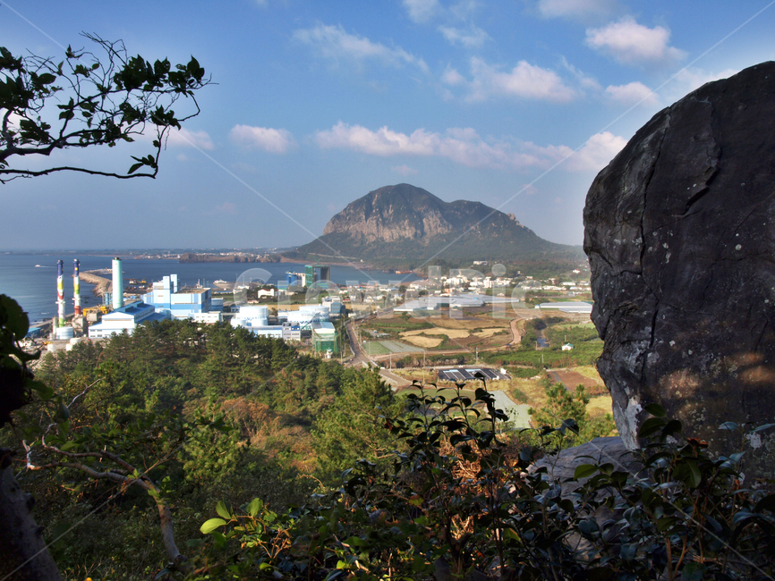 월라봉,산방산,바위,올레9코스,올레길,서귀포시,제주,자연,자연,풍경,nature,landscape,한국자연풍경,한국자연경관,korea nature landscape,제주도,jeju,jeju island,outdoors,옥외