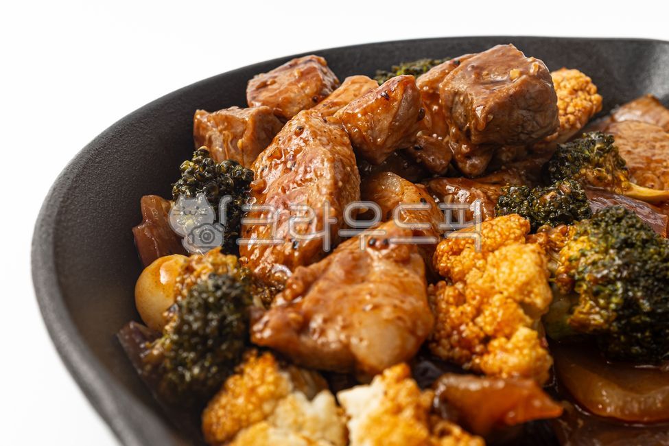 seasoning,close up,ingredient,steak,sauce,Pork Chop Steak,pork,vegetable,food,meal,Chop Steak,barbecue,meat,grocery,Food Ingredients,ingredients,sweet,Pork chop