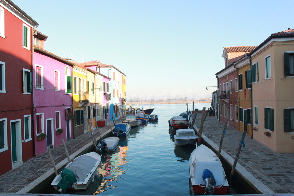이탈리아,강,호수,배,color,물,water,photo,베니스,풍경,유럽,알록달록,부라노섬,burano,venice,venezia,베네치아,italy,이태리,건물,building
