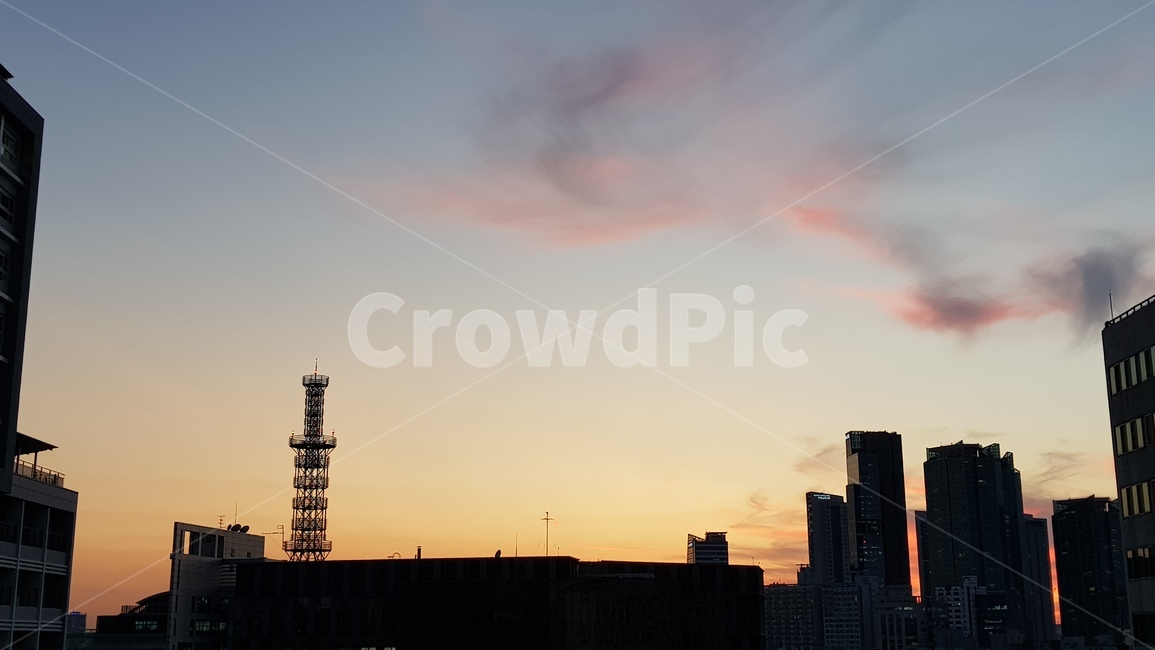 building,건물,tower,탑,건축물,architecture,노을,저녁,하늘,극동방송,홍익대학교,감성,emotional,sunset,한국도시풍경,한국도시경관,korea cityscape