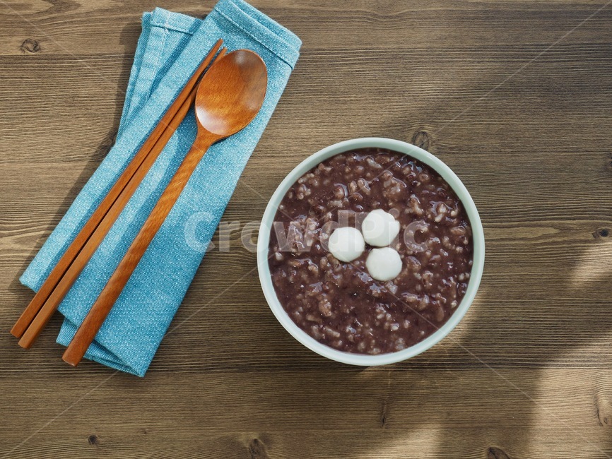 asianfood,Red bean porridge,redbeanporridge,food,porridge,bamboo,korea,Dongji red bean porridge,winter food,background,Korean food,Ongsimi,Asian food,comrade,winterfood,koreanfood