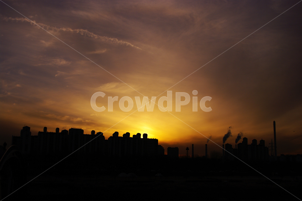 노을,일몰,sunset,빌딩,하늘,구름,풍경,도시,풍경,city,landscape,한국도시풍경,한국도시경관,korea cityscape,실루엣,그림자,silhouette,shadow,nature,자연,outdoors,옥외,flare,플레어,light,빛,sunlight,햇빛,red sky,붉은 하늘,dawn,새벽,sky,dusk,황혼